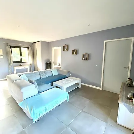 3 Chambres Avec Piscine Proche Des Piscines Naturelles Du Cavu