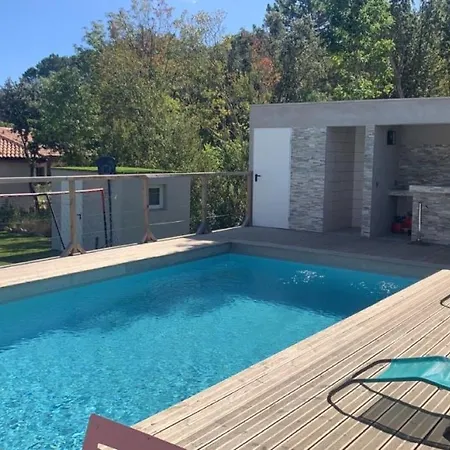 3 Chambres Avec Piscine Proche Des Piscines Naturelles Du Cavu *